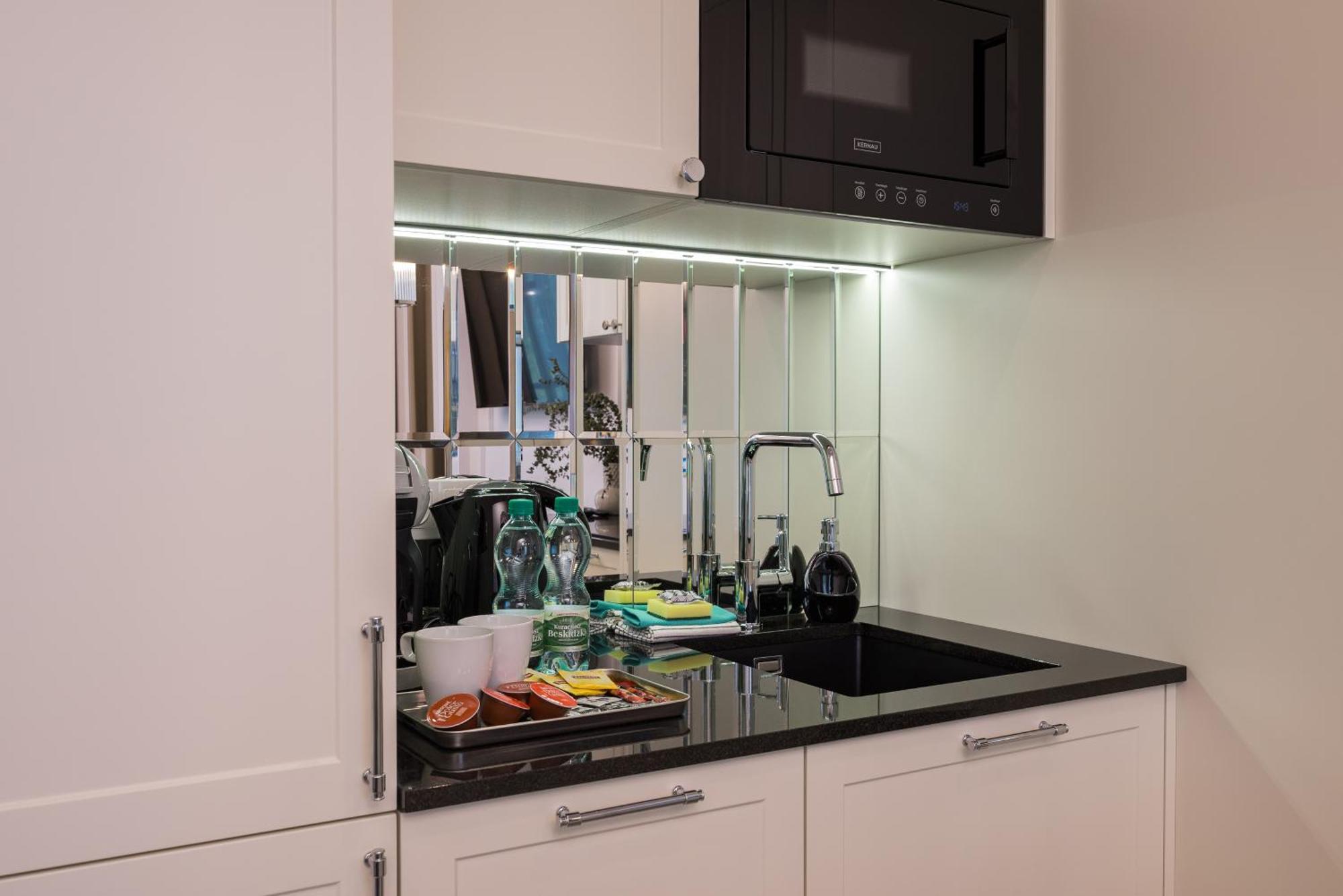 Bright Crystal Premium Apartment วอร์ซอ ภายนอก รูปภาพ